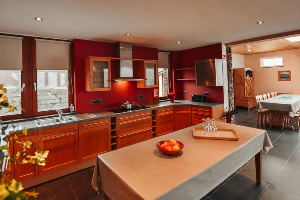 Les Loneux 27 Pers, Malmedy - Vue Incroyable - Wellness, Billard, Home Cinema エクステリア 写真