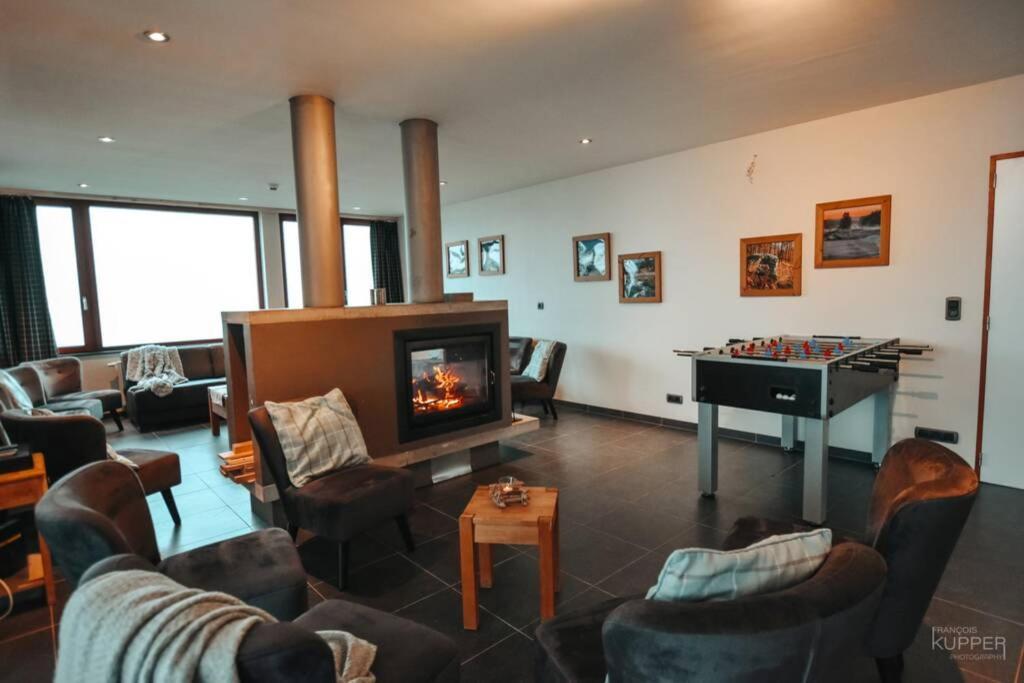 Les Loneux 27 Pers, Malmedy - Vue Incroyable - Wellness, Billard, Home Cinema エクステリア 写真