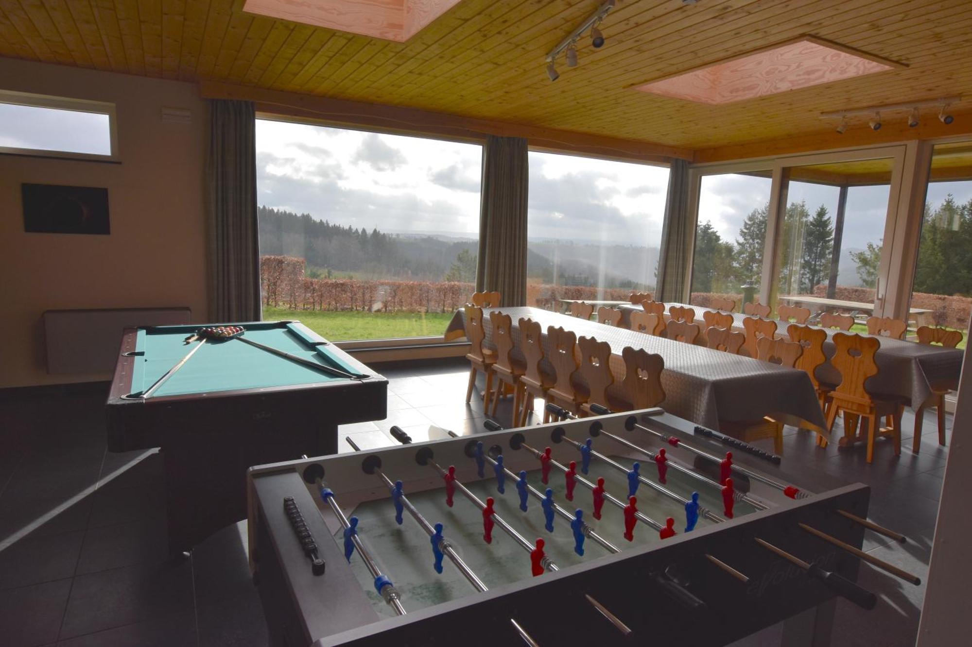 Les Loneux 27 Pers, Malmedy - Vue Incroyable - Wellness, Billard, Home Cinema エクステリア 写真